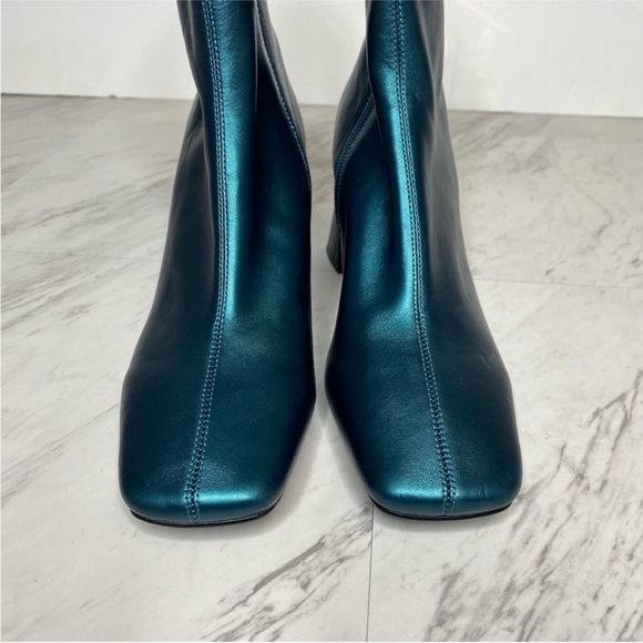 Metallic Bootie 8.5 - Picture 10 of 15